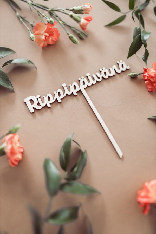 Rippipäivänä kakkukoriste - Image 2